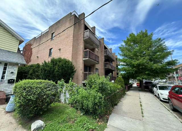 Property at 4304 158th St Unit L4, Flushing, NY 11358, 2 beds, 1 bath