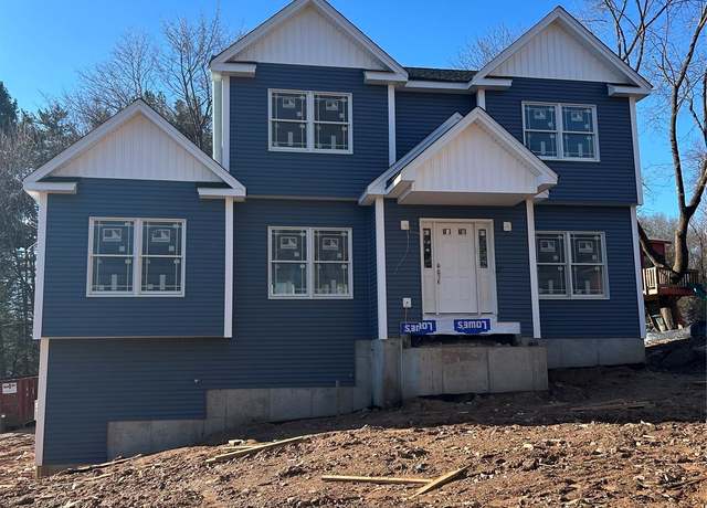 Property at 37 Old Hempstead Rd, New City, NY 10956, 4 beds, 3.5 baths