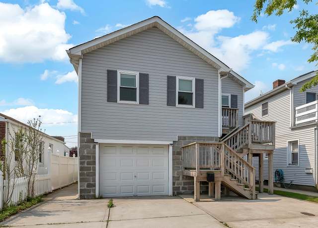 Property at 228 E Market St, Long Beach, NY 11561, 3 beds, 1 bath