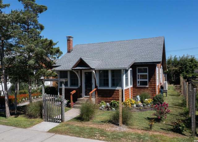Property at 29 Ocean Rd, Ocean Beach, NY 11770, 3 beds, 1.5 baths