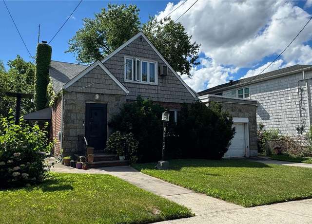 Property at 150-24 117th St, South Ozone Park, NY 11420, 5 beds, 2 baths