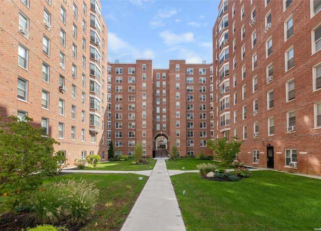 Property at 160 72nd St #703, Brooklyn, NY 11209, 1 bed, 1 bath