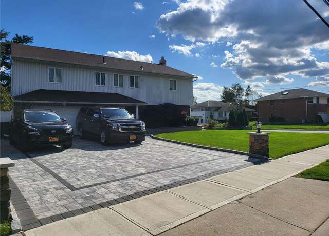 Property at 2020 Valentines Rd, Westbury, NY 11590, 5 beds, 3 baths