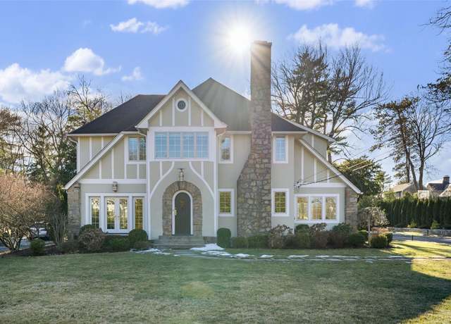 Property at 42 Fenimore Rd, Scarsdale, NY 10583, 5 beds, 4 baths