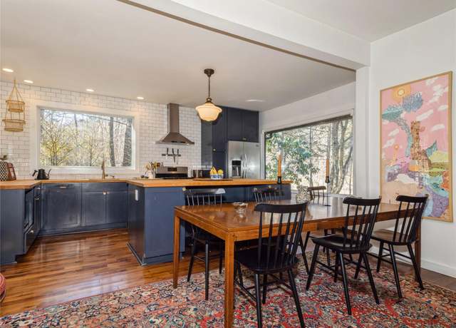 Property at 2 Forsonville Ln, Garrison, NY 10524, 3 beds, 2.5 baths