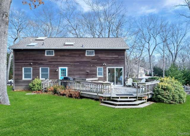 Property at 480 N Bayview Road Ext, Southold, NY 11971, 3 beds, 3 baths