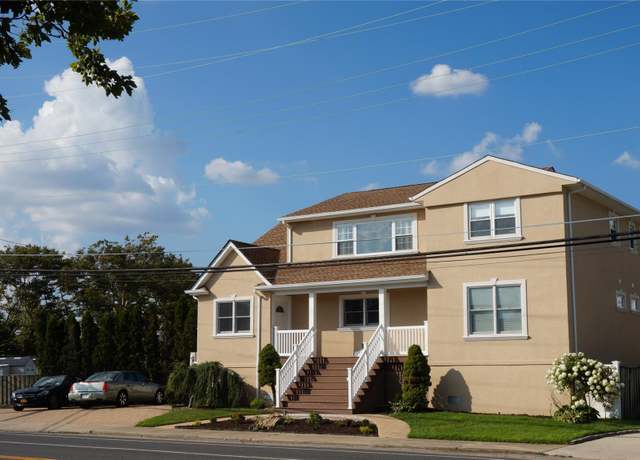 Property at 1590 Beech St, Atlantic Beach, NY 11509, 5 beds, 4 baths
