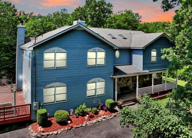 Property at 65 Oxford Springs Rd, Chester, NY 10918, 5 beds, 3.5 baths