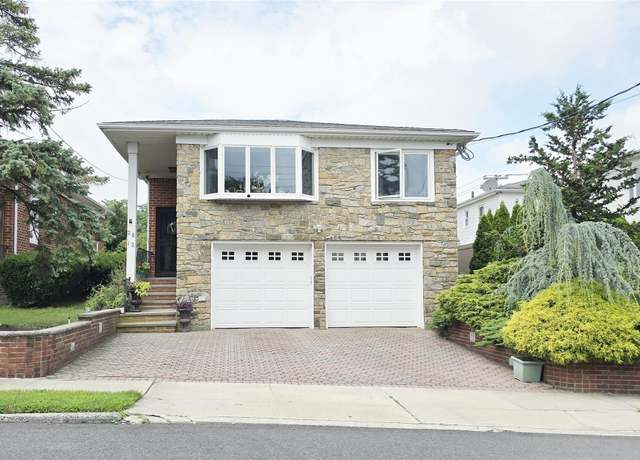 Property at 2812 214th St, Bayside, NY 11360, 4 beds, 3 baths