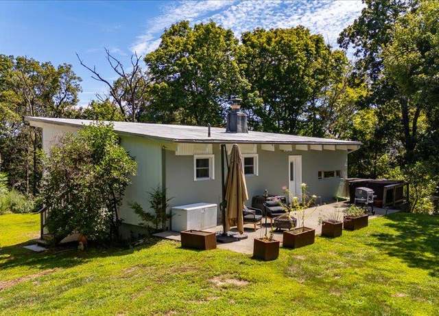 Property at 286 Oscawana Lake Rd, Putnam Valley, NY 10579, 1 bed, 1 bath