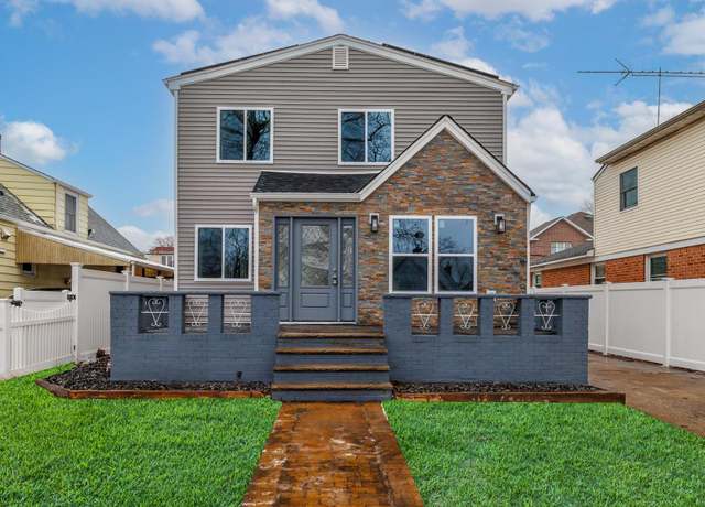 Property at 7637 266th St, New Hyde Park, NY 11040, 5 beds, 3.5 baths