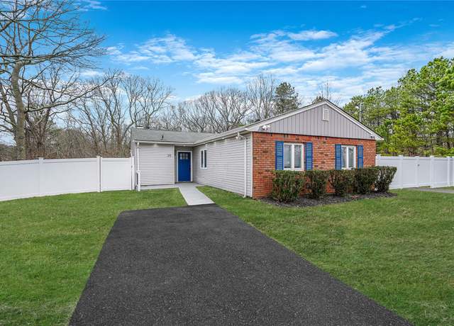 Property at 28 Shady Ln, Coram, NY 11727, 4 beds, 2 baths