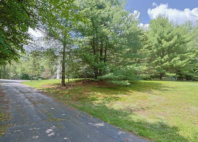 Property at 20 Haddock Rd, Monticello, NY 12701, 3 beds, 3 baths
