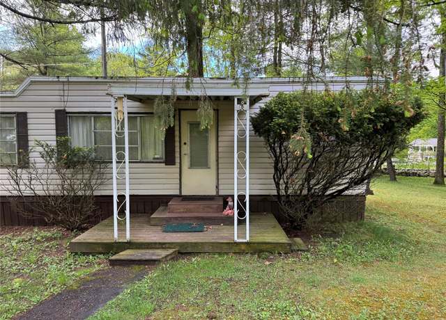 Property at 50 Harmony Ln, Montgomery, NY 12549, 2 beds, 1 bath