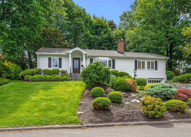 Property at 35 Mansfield Rd, White Plains, NY 10605, 3 beds, 2 baths