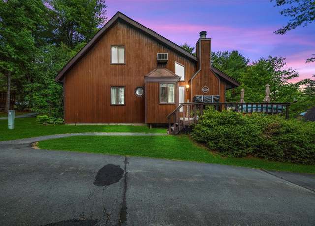 Property at 32 Lakeview Ter, Monticello, NY 12701, 2 beds, 3 baths