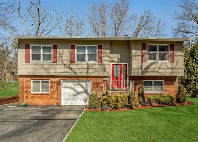 Property at 2 Carrigan Ave, White Plains, NY 10605, 3 beds, 2.5 baths