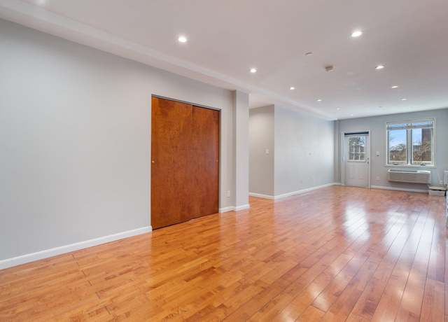 Property at 37-10 149th Pl Unit 4A, Flushing, NY 11354, 3 beds, 2 baths