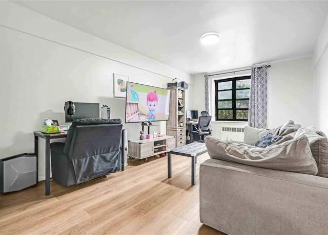 Property at 26-20 141st St Unit 4A, Flushing, NY 11354, 1 bed, 1 bath