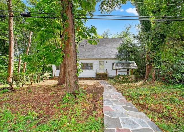 Property at 2906 Hyatt St, Yorktown Heights, NY 10598, 4 beds, 1 bath