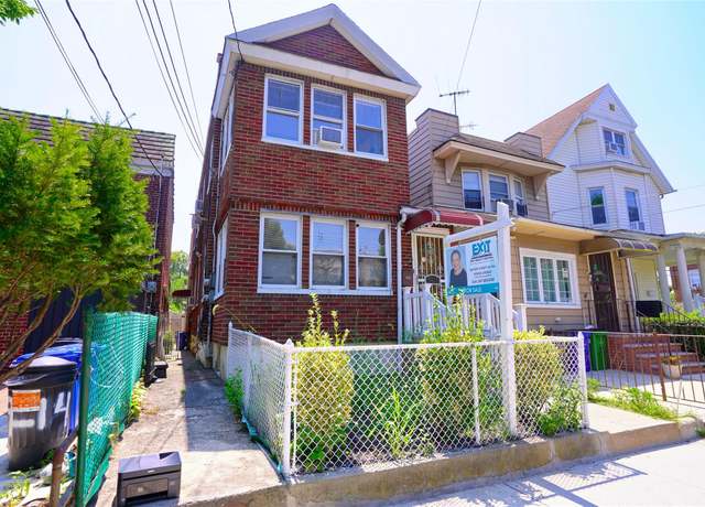 Property at 89-10 91 Ave, Woodhaven, NY 11421, 4 beds, 2 baths