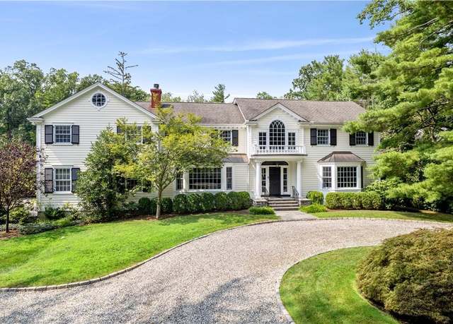 Property at 105 Cushman Rd, Scarsdale, NY 10583, 6 beds, 7.5 baths