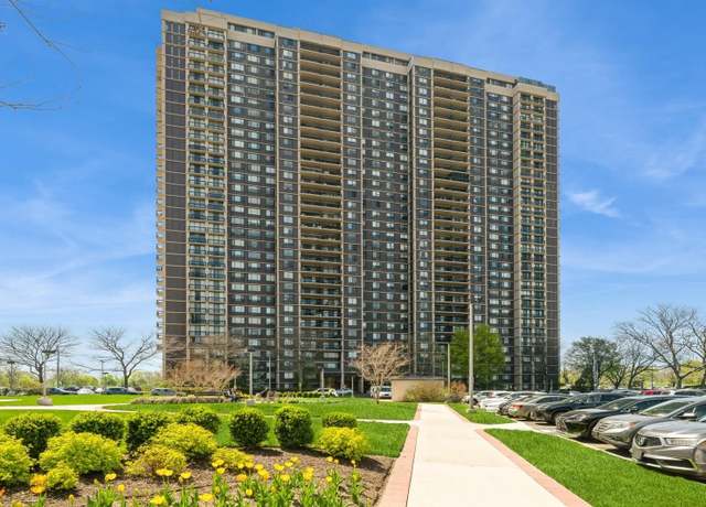 Property at 26910 Grand Central Grand Central Pkwy Unit 28K, Floral Park, NY 11005, 2 beds, 2.5 baths