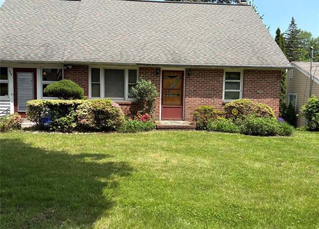 Property at 324 Westside Ave, Haverstraw, NY 10927, 4 beds, 2 baths