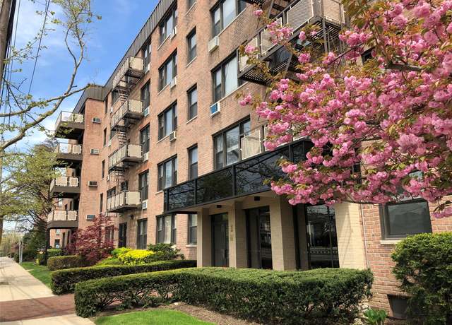 Property at 1 Birchwood Ct Unit 2F, Mineola, NY 11501, 1 bed, 1 bath