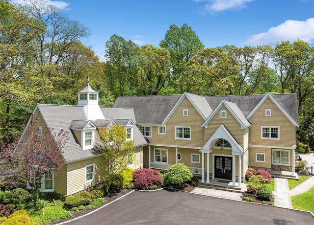 Property at 1608 Stewart Ln, Laurel Hollow, NY 11791, 6 beds, 7.5 baths