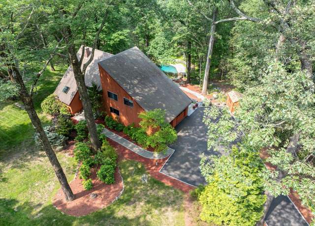 Property at 35 David Rd, Somers, NY 10589, 4 beds, 2.5 baths
