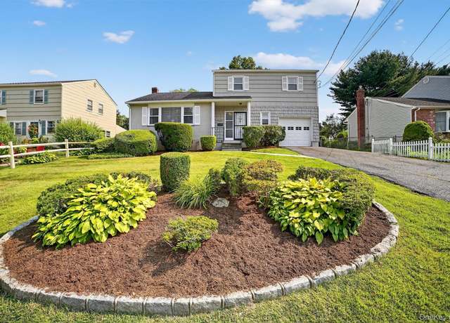 Property at 14 Midway Rd, White Plains, NY 10607, 3 beds, 1.5 baths