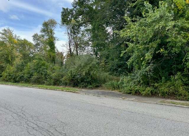 Property at 1574 Front St, Yorktown Heights, NY 10598