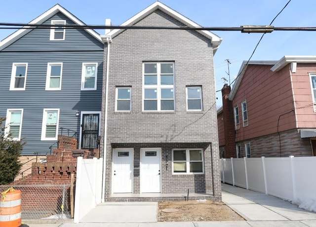 Property at 9521 89th st, Ozone Park, NY 11416, 6 beds, 4 baths