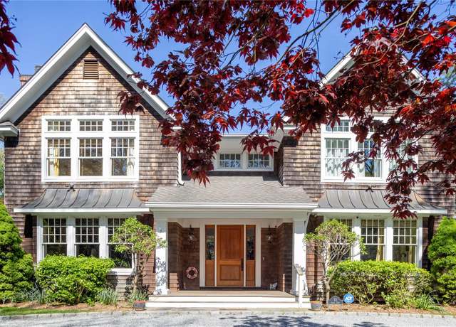 Property at 53 Cedar Ln W, Remsenburg, NY 11960, 4 beds, 5.5 baths