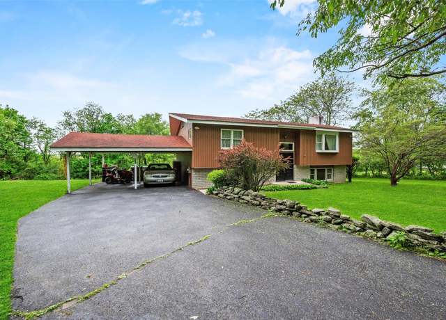Property at 411 Prospect Rd, Chester, NY 10918, 4 beds, 2 baths