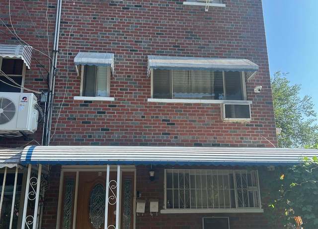 Property at 863 E 221st St, Bronx, NY 10467, 4 beds, 3 baths