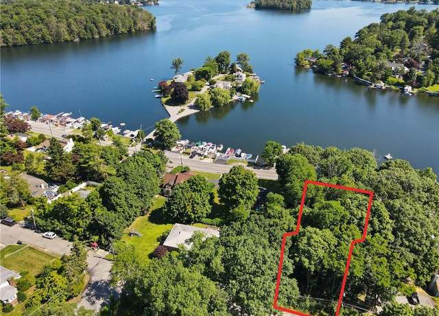 Property at 870 S Lake Blvd, Mahopac, NY 10541