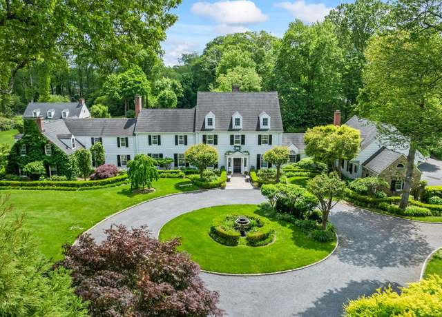 Property at 8 Stonegate Ln, Old Brookville, NY 11545, 9 beds, 7.5 baths