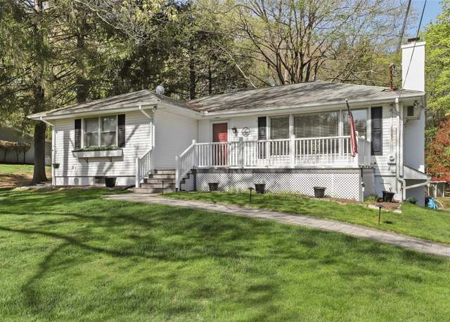 Property at 19 Russ Rd, Mahopac, NY 10541, 2 beds, 2 baths
