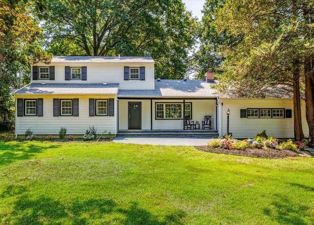 Property at 12 Northfield Dr, Northport, NY 11768, 4 beds, 3 baths