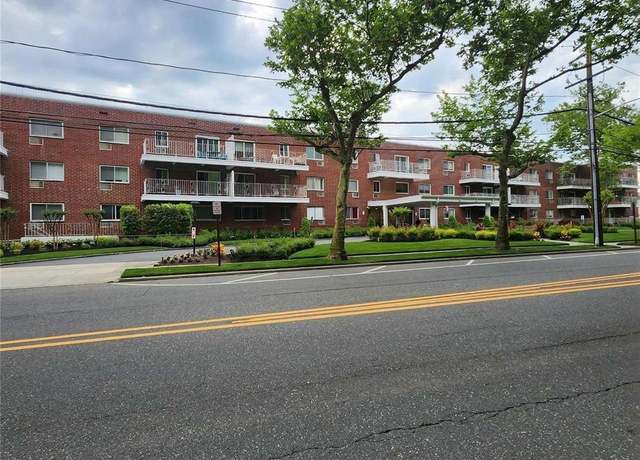 Property at 320 E Shore Rd Unit 11b, Great Neck, NY 11023, 2 beds, 2 baths