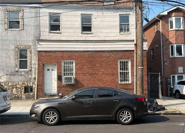 Property at 116-13 14th Rd, College Point, NY 11356, 5 beds, 4 baths