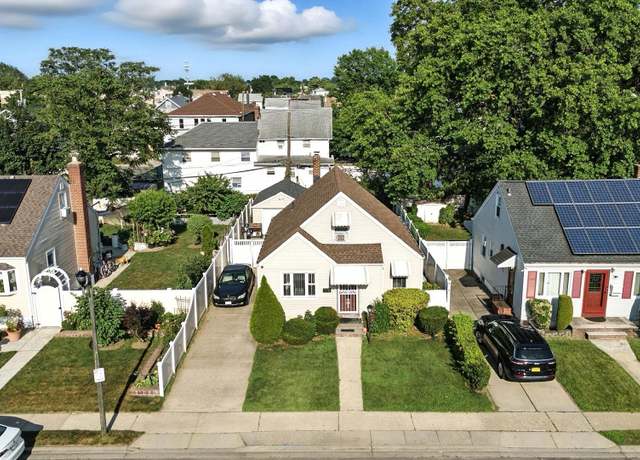 Property at 26 Fieldmere St, Elmont, NY 11003, 3 beds, 2 baths
