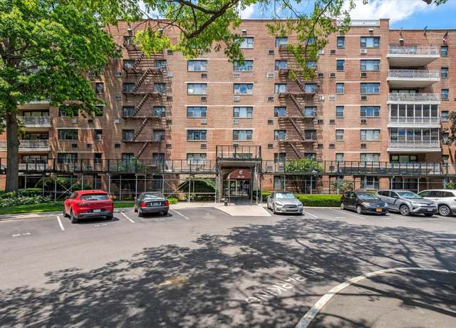 Property at 89-40 151st Ave Unit 1M, Howard Beach, NY 11414, 1 bed, 1 bath