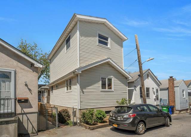 Property at 38D Edgewater Park Unit D, Bronx, NY 10465, 2 beds, 1 bath