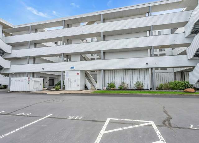 Property at 259 Dune Rd #128, Westhampton Beach, NY 11978, 2 beds, 2 baths