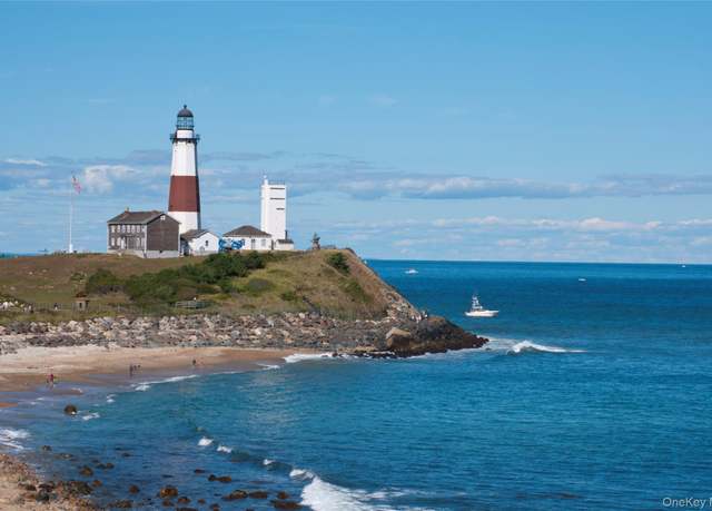 Property at 12 Dogwood St, Montauk, NY 11954