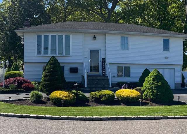 Property at 50 Pitt Ave, Deer Park, NY 11729, 5 beds, 3 baths