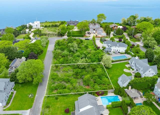 Property at 1760 Mccann Ln, Greenport, NY 11944